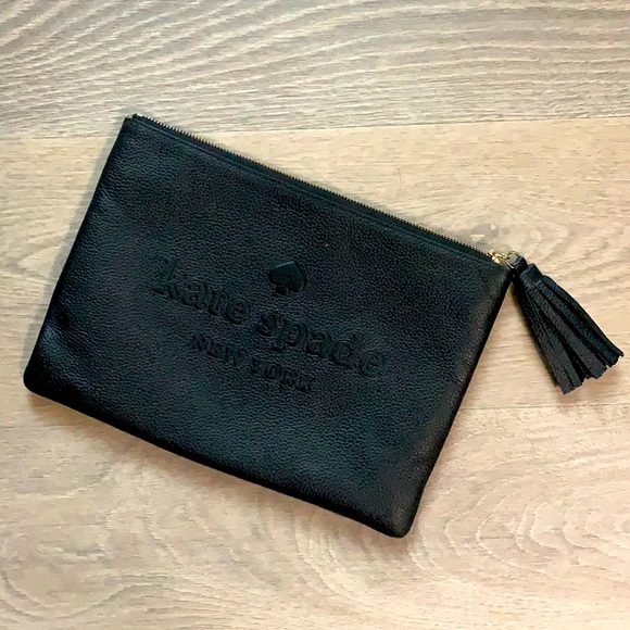 kate spade Handbags - Cutest Kate Spade All Leather Pouch Bag